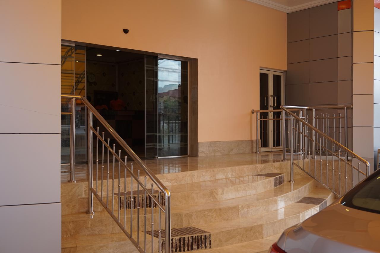 Aenon Suites Oshogbo Εξωτερικό φωτογραφία