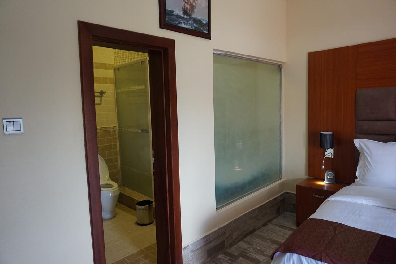 Aenon Suites Oshogbo Εξωτερικό φωτογραφία